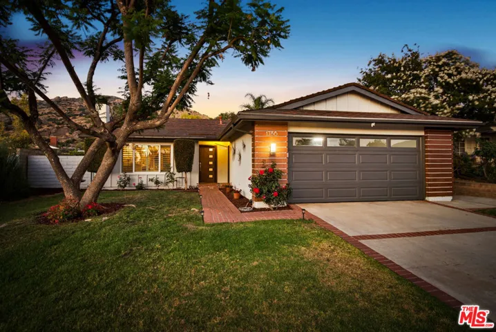 1786 Tetlow Avenue, Simi Valley, California 93063