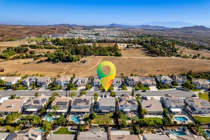 30241 Trois Valley Street, Murrieta, California 92563