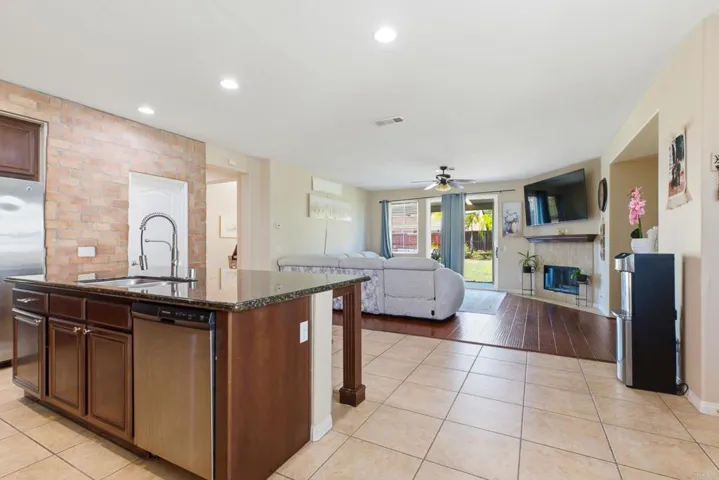 30241 Trois Valley Street, Murrieta, California 92563
