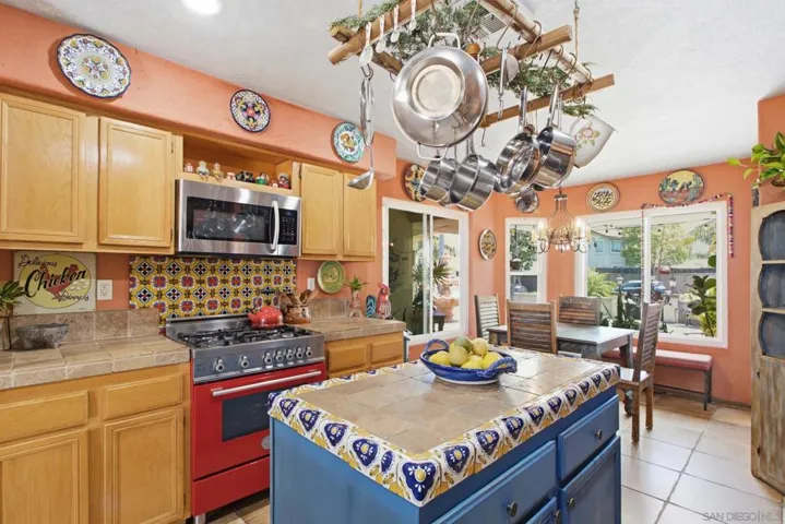 3880 Arista Way, Oceanside, California 92058