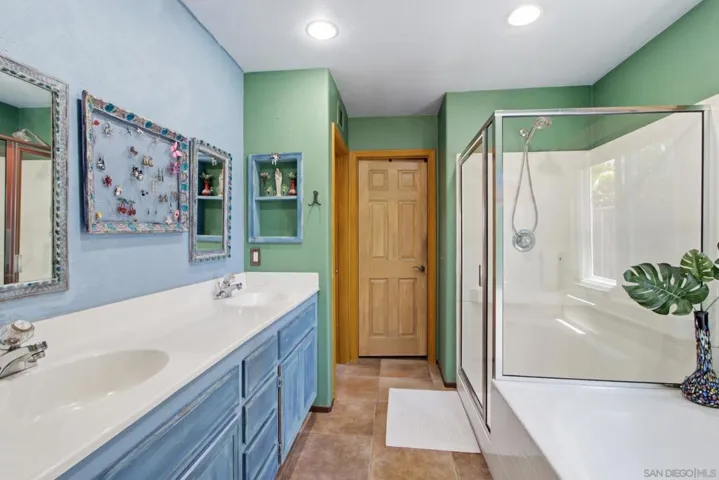 3880 Arista Way, Oceanside, California 92058