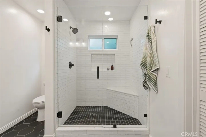 5423 Columbus Ave, Sherman Oaks, California 91411
