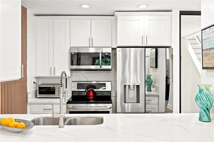 7890 E Spring Street 5l, Long Beach, California 90815