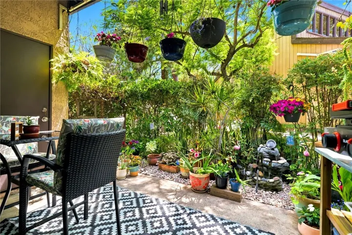 7890 E Spring Street 5l, Long Beach, California 90815