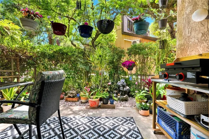 7890 E Spring Street 5l, Long Beach, California 90815