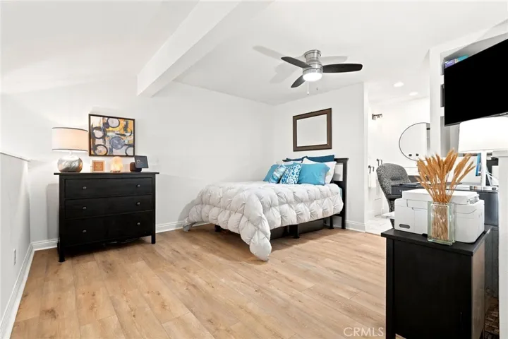 7890 E Spring Street 5l, Long Beach, California 90815