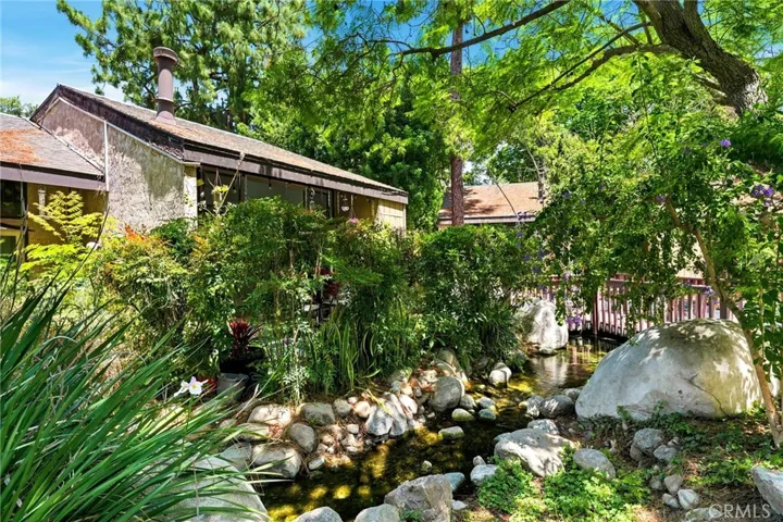 7890 E Spring Street 5l, Long Beach, California 90815