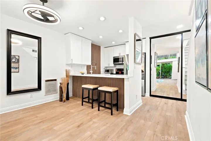 7890 E Spring Street 5l, Long Beach, California 90815