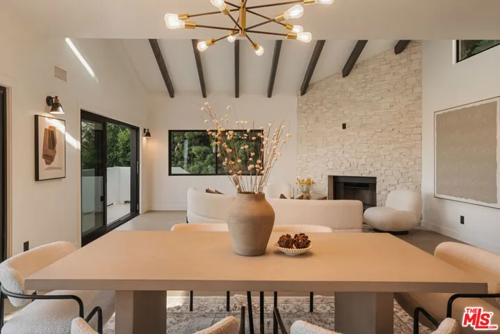 2474 Silver Ridge Avenue, Los Angeles, California 90039