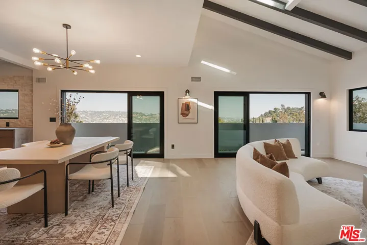 2474 Silver Ridge Avenue, Los Angeles, California 90039