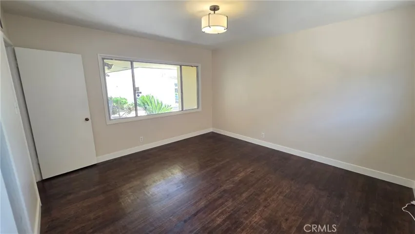 6034 S Kings, Los Angeles, California 90056