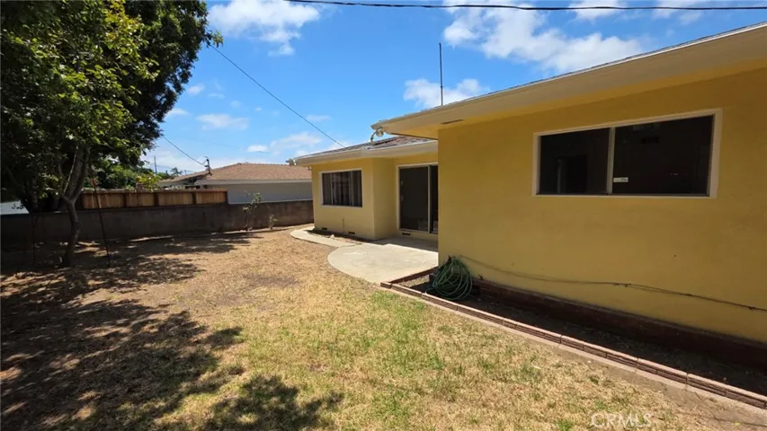 6034 S Kings, Los Angeles, California 90056