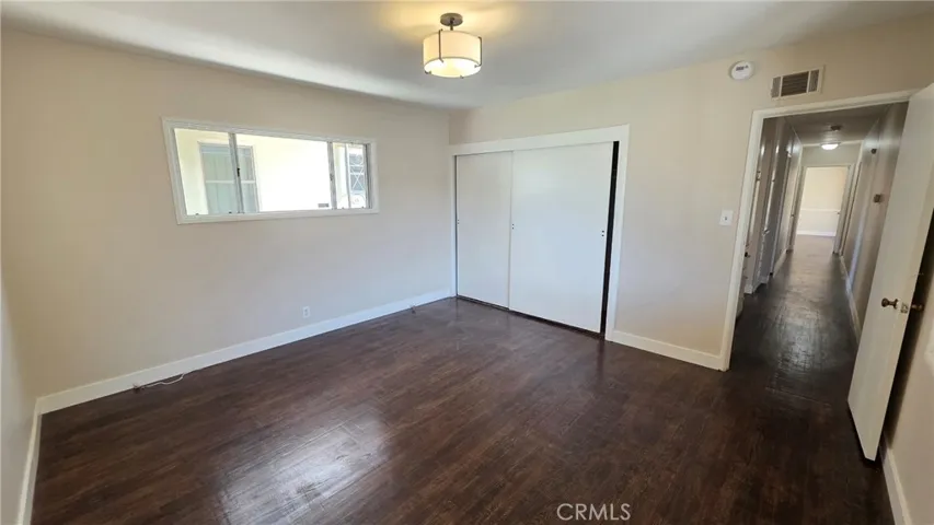 6034 S Kings, Los Angeles, California 90056