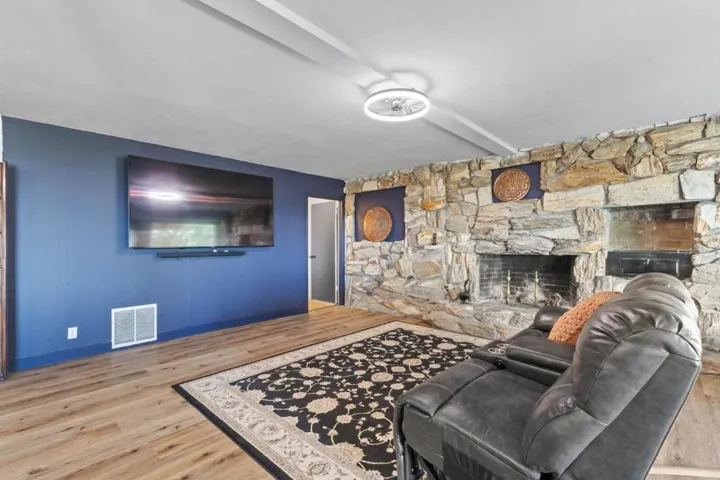 14990 Garcal Drive, San Jose, California 95127