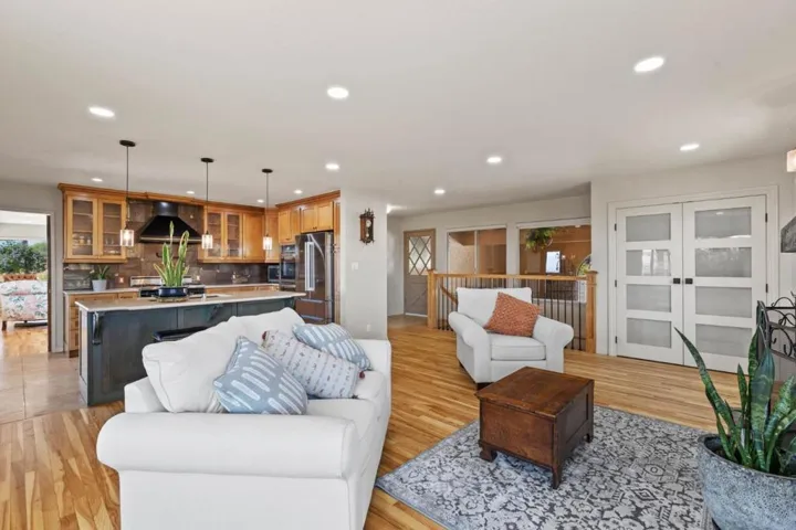 14990 Garcal Drive, San Jose, California 95127