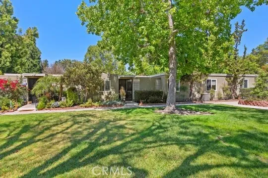 153 Avenida Majorca C C, Laguna Woods, California 92637