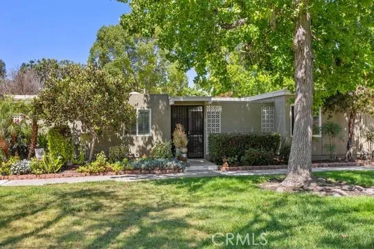 153 Avenida Majorca C C, Laguna Woods, California 92637