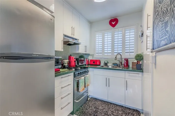 11813 Runnymede Street 14, North Hollywood, California 91605