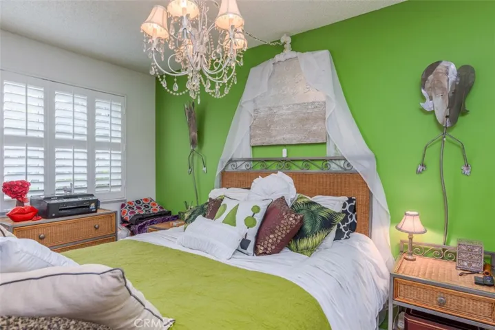 11813 Runnymede Street 14, North Hollywood, California 91605