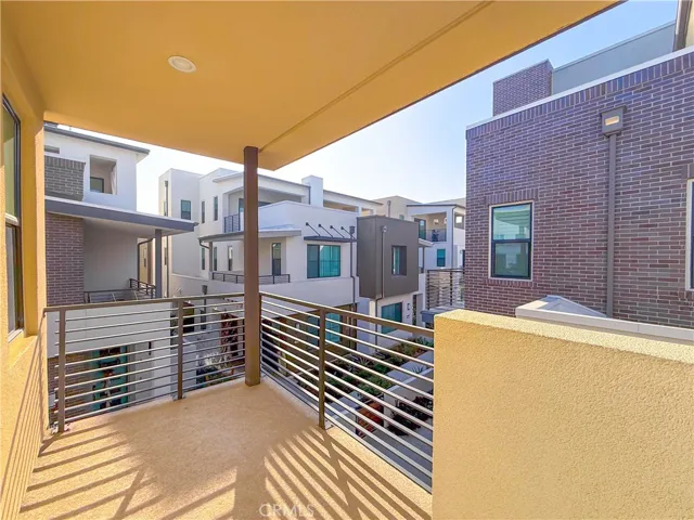 121 Novel, Irvine, California 92618
