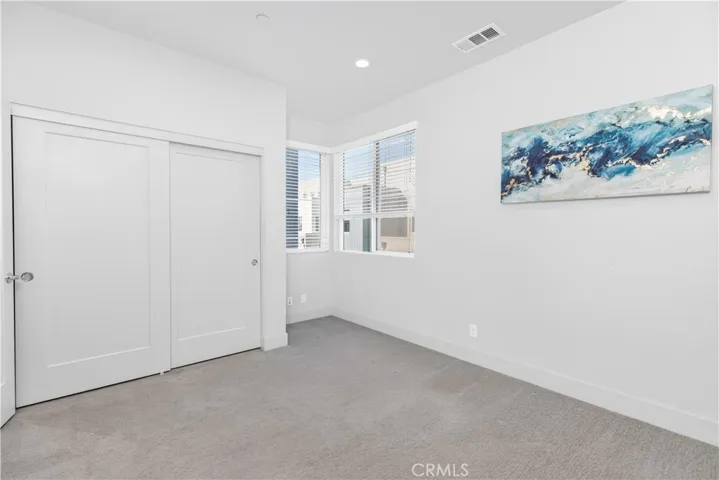 121 Novel, Irvine, California 92618