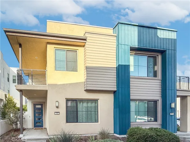 121 Novel, Irvine, California 92618