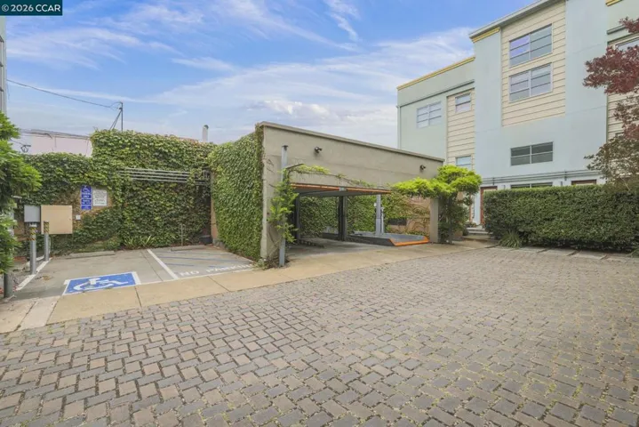 2841 7th Street, Berkeley, California 94701