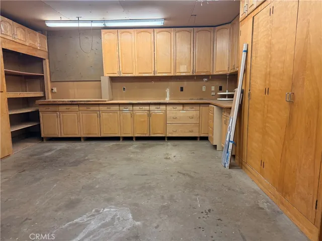 12315 Pomering, Downey, California 90242