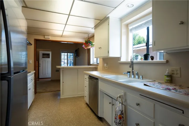 12315 Pomering, Downey, California 90242