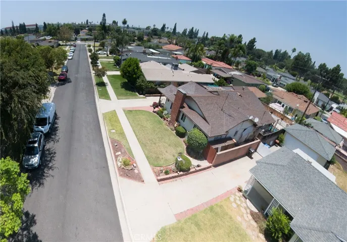 12315 Pomering, Downey, California 90242