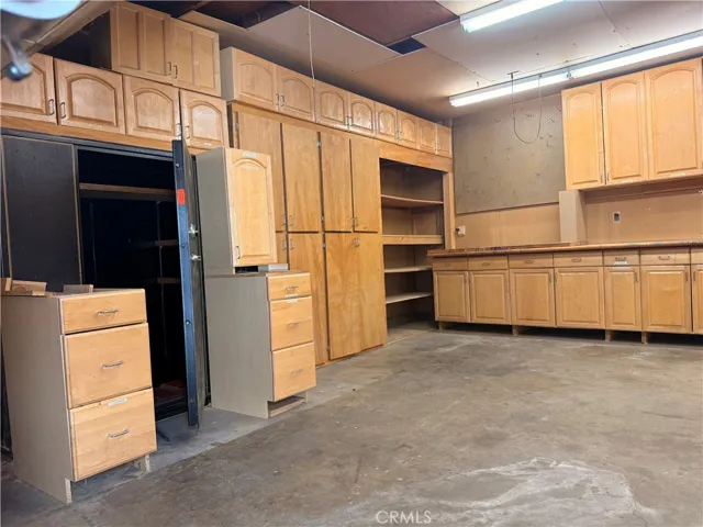 12315 Pomering, Downey, California 90242