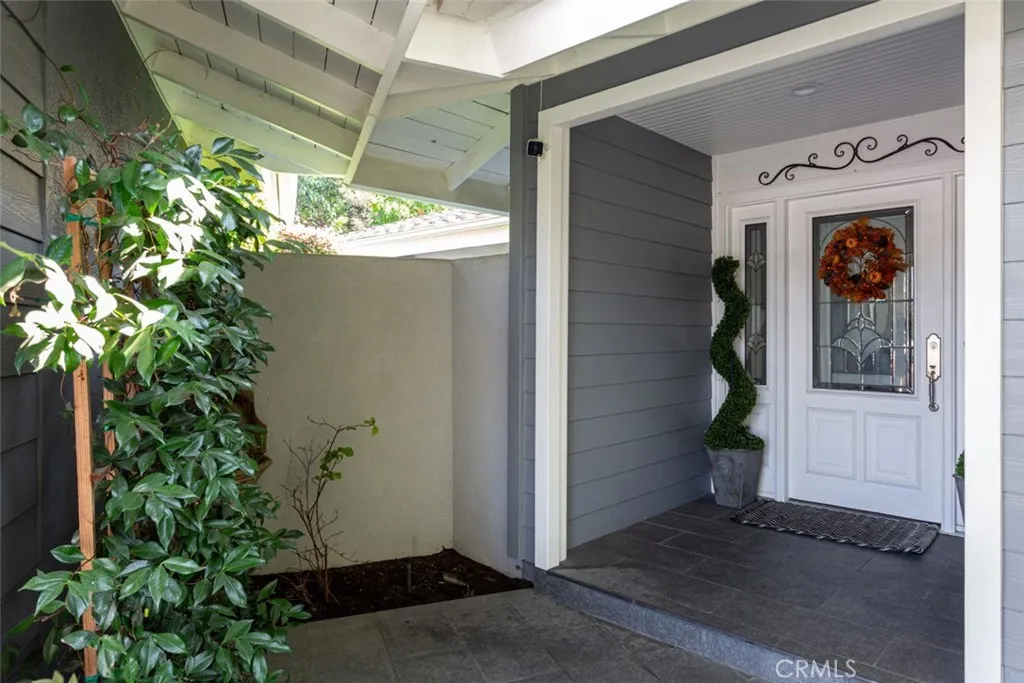 2043 N Capella Court, Costa Mesa, California 92626 — photo 4