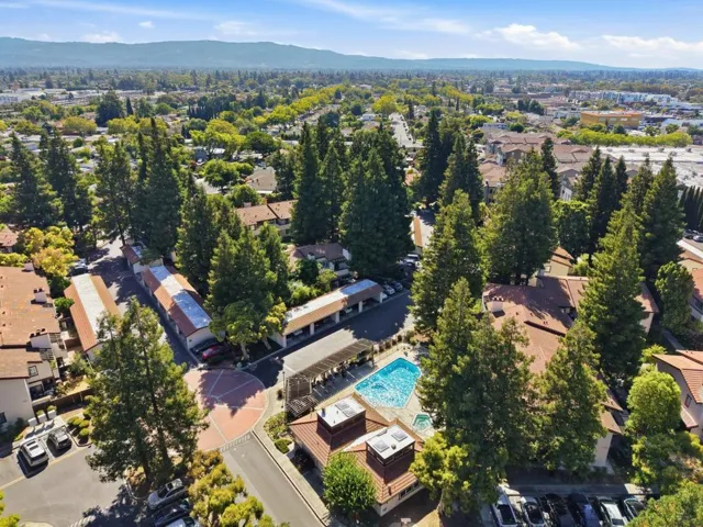 1400 Bowe 1401, Santa Clara, California 95051