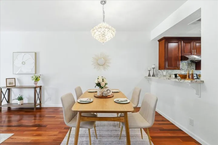 1400 Bowe 1401, Santa Clara, California 95051