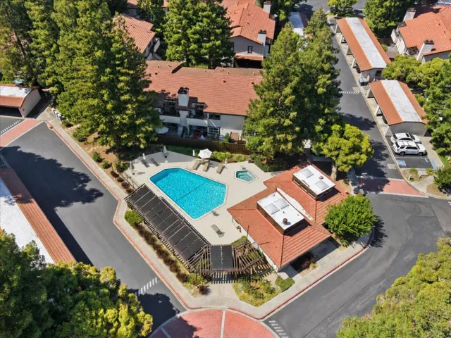 1400 Bowe 1401, Santa Clara, California 95051