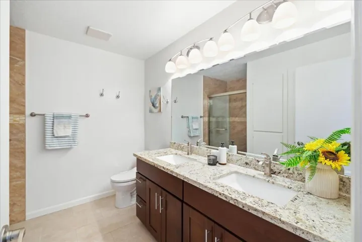 1400 Bowe 1401, Santa Clara, California 95051