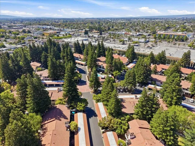 1400 Bowe 1401, Santa Clara, California 95051