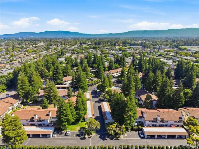 1400 Bowe 1401, Santa Clara, California 95051