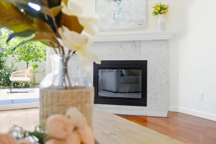 1400 Bowe 1401, Santa Clara, California 95051