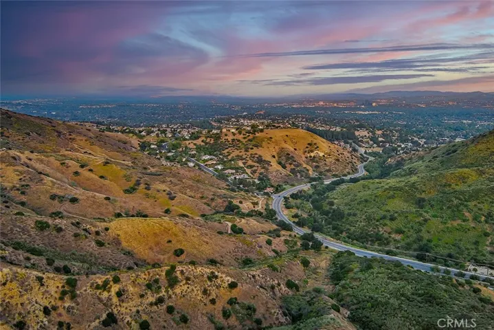 130 Dapplegray, Bell Canyon, California 91307