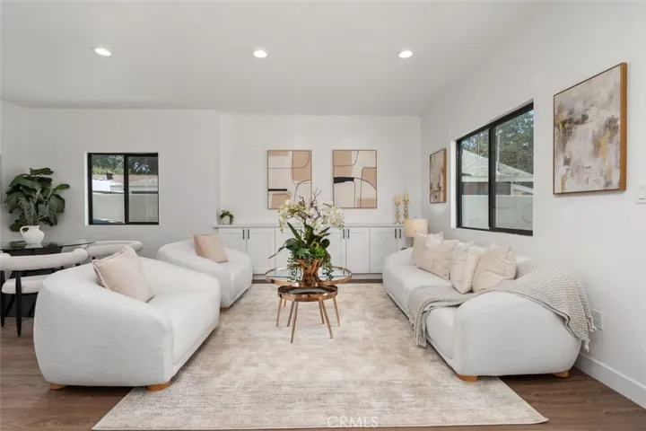 1664 Glen Avenue, Pasadena, California 91103