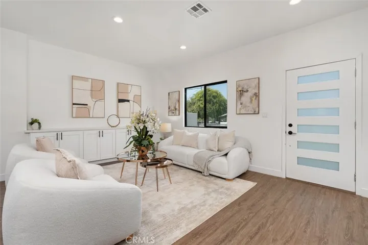 1664 Glen Avenue, Pasadena, California 91103