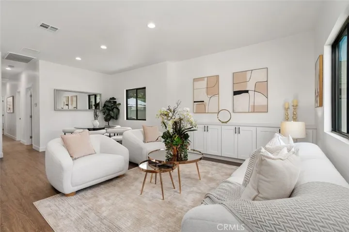 1664 Glen Avenue, Pasadena, California 91103