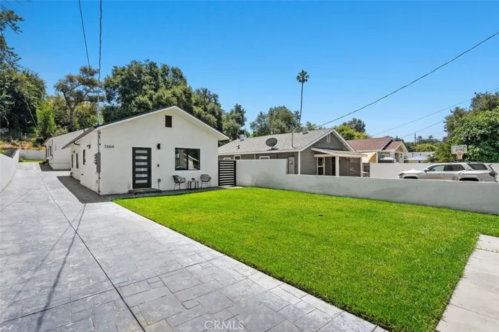 1664 Glen Avenue, Pasadena, California 91103