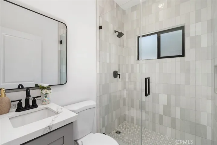 1664 Glen Avenue, Pasadena, California 91103