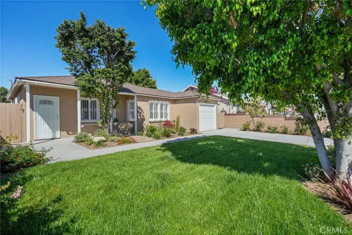 9725 Haddon, Pacoima, California 91331