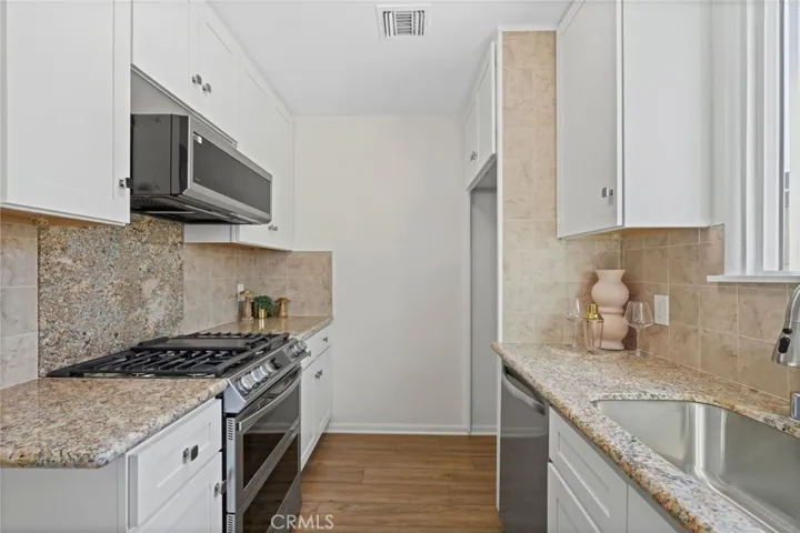 9725 Haddon, Pacoima, California 91331