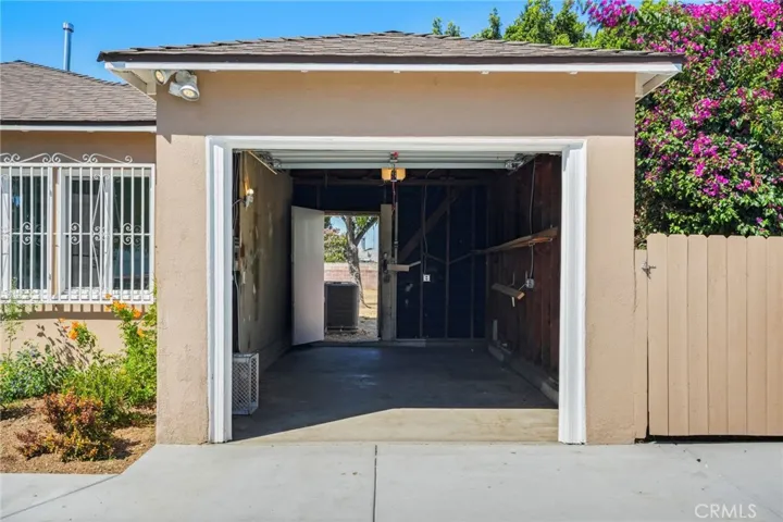 9725 Haddon, Pacoima, California 91331