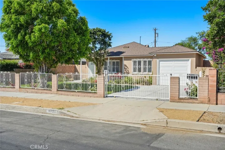 9725 Haddon, Pacoima, California 91331