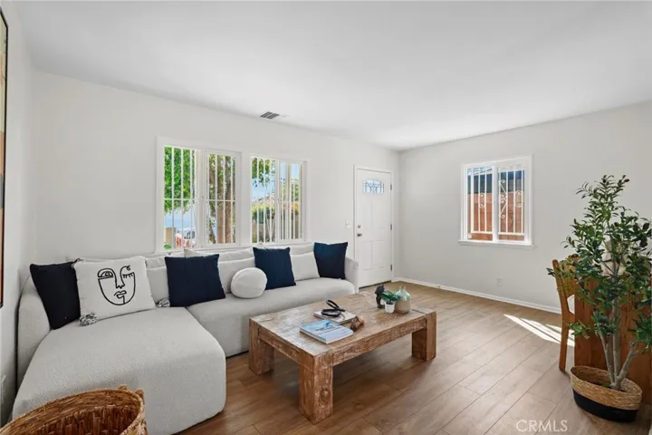 9725 Haddon, Pacoima, California 91331